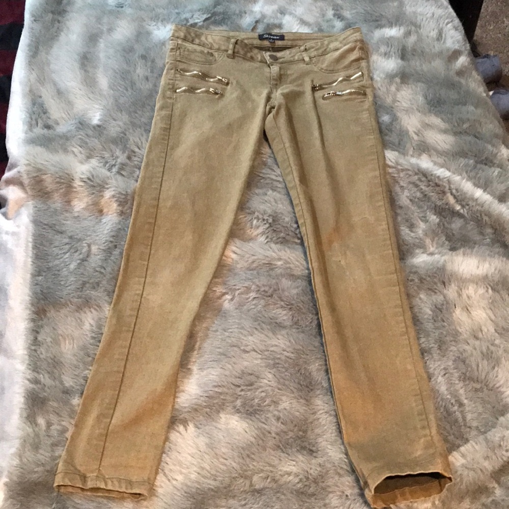 military green pants